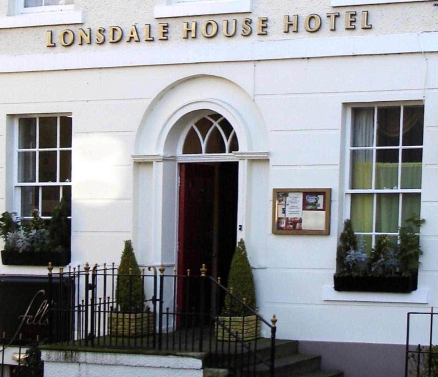 Lonsdale House Boutique Apartments Ulverston Exterior photo