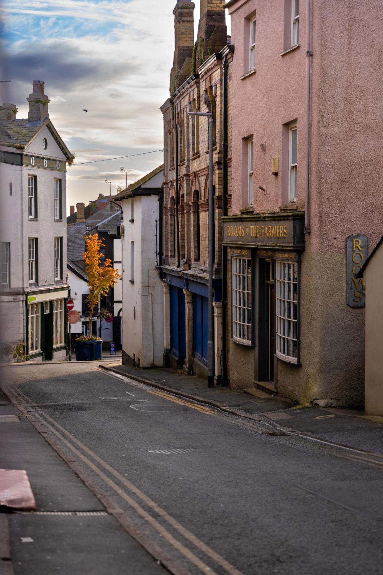 Lonsdale House Boutique Apartments Ulverston Exterior photo